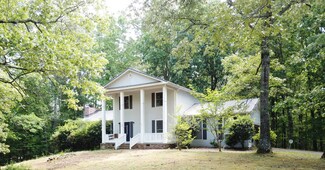110 Hillandale Dr, Jacksonville, AL 36265