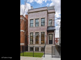 1533 W Wolfram St, Chicago, IL 60657