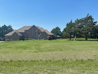 1915 Lillian Ave, Glenn Heights, TX 75154