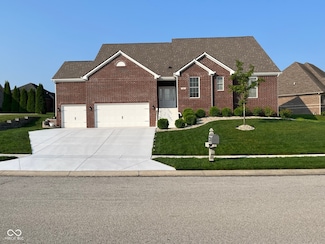 5601 Harness Dr, Greenwood, IN 46143