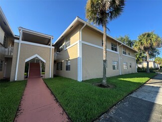 10068 Twin Lakes Dr, Coral Springs, FL 33071