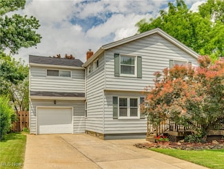 1137 Silver Lake Ave, Cuyahoga Falls, OH 44223