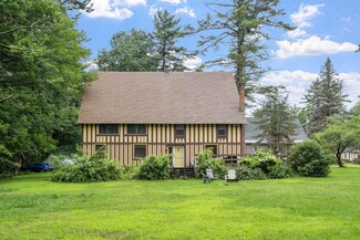 9 Carriage Rd, Moultonborough, NH 03254