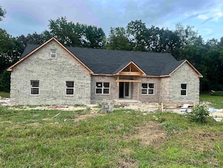 152 Leatherwood Cir, Batesville, AR 72501