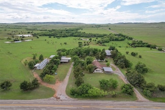 43016 Oklahoma 58, Carnegie, OK 73015