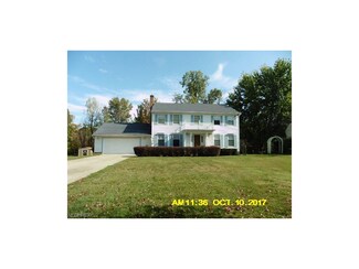28981 Naylor Dr, Solon, OH 44139