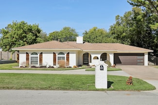 3554 Mercury Dr, Grapevine, TX 76051