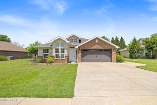 111 Zachary Ln, Carl Junction, MO 64834