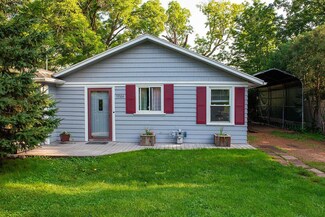5206 Drummond Rd, Mound, MN 55364
