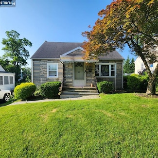 118 Johnson Ave, Mahwah, NJ 07430