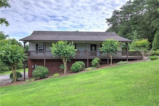 122 Shake Rag Cir, Adairsville, GA 30103