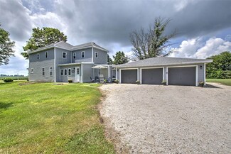 37 Coast Rd, Maroa, IL 61756