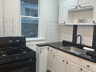 32 Rutgers Ave, Jersey City, NJ 07305