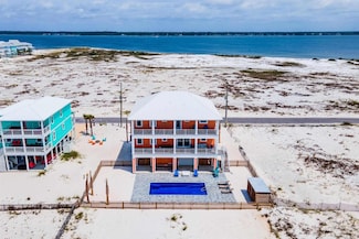 7537 White Sands Blvd, Navarre, FL 32566