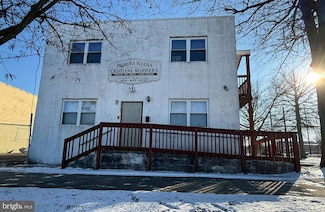 511 E Grape St, Vineland, NJ 08360