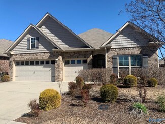 16778 Gardenview Ln, Athens, AL 35613