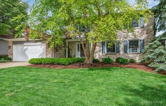 4241 N Sturbridge Dr, Hoffman Estates, IL 60192