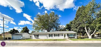 1620 N Sycamore St, Grand Island, NE 68801