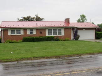 41 Mickey Rd, Shelby, OH 44875