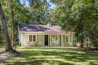 6900 Maybank Hwy, Wadmalaw Island, SC 29487