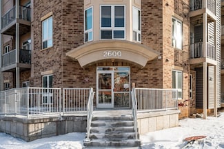 2600 University Ave SE Unit 106, Minneapolis, MN 55414