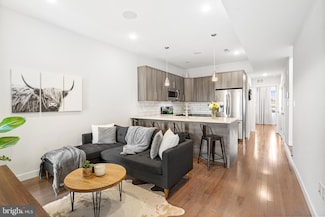 1417 N 8th St Unit C, Philadelphia, PA 19122