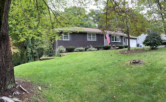 76 Horsham Place, Feeding Hills, MA 01030