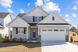 331 Taylorwood Dr, Beaufort, NC 28516