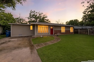 359 Tomrob Dr, San Antonio, TX 78220