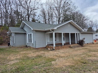 160 Kingtown St, Mc Caysville, GA 30555