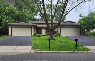 2833 Flag Ave N, New Hope, MN 55427