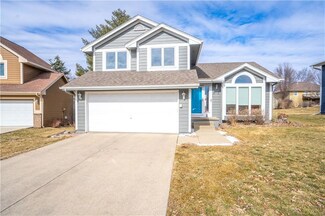 5113 Wistful Vista Dr, West Des Moines, IA 50265