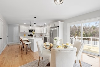 711 Massachusetts Ave Unit 3, Lunenburg, MA 01462