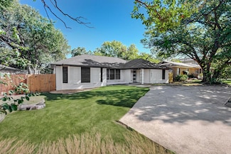 7437 Eccles Dr, Dallas, TX 75227