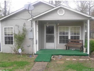 1616 Mchenry St, Malvern, AR 72104