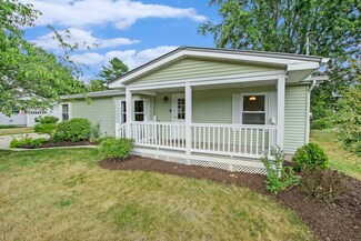 6256 Wallis St, Fremont, MI 49412