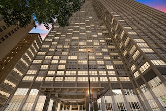 655 W Irving Park Rd Unit 611, Chicago, IL 60613