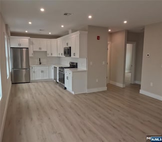 136 Elm St Unit 603, Newark, NJ 07105
