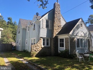 113 S 8th St, Vineland, NJ 08360