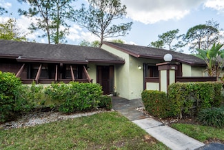 228 Bald Eagle Ct, Royal Palm Beach, FL 33411