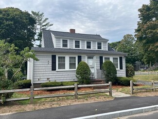 297 Winter St, Hyannis, MA 02601
