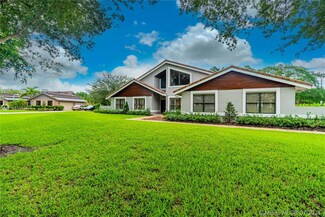 7110 Hialeah Ln, Parkland, FL 33067