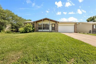 1306 Birch Dr, Pacific, MO 63069