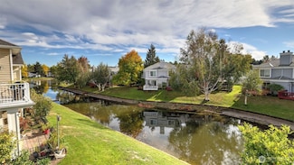 5403 S 236th St Unit 2, Kent, WA 98032