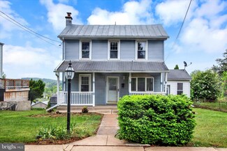 239 N Church St, Mohnton, PA 19540
