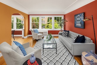 1605 E Olive St Unit 111, Seattle, WA 98122