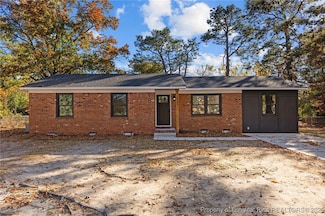 6343 Pawling Ct, Fayetteville, NC 28304