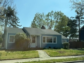 1669 Holly St, North Baldwin, NY 11510