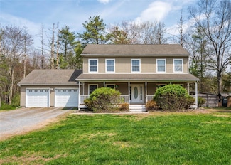 226 Blue Mountain Rd, Saugerties, NY 12477