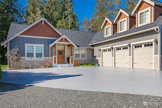 5284 Cherry Tree Ln, Blaine, WA 98230